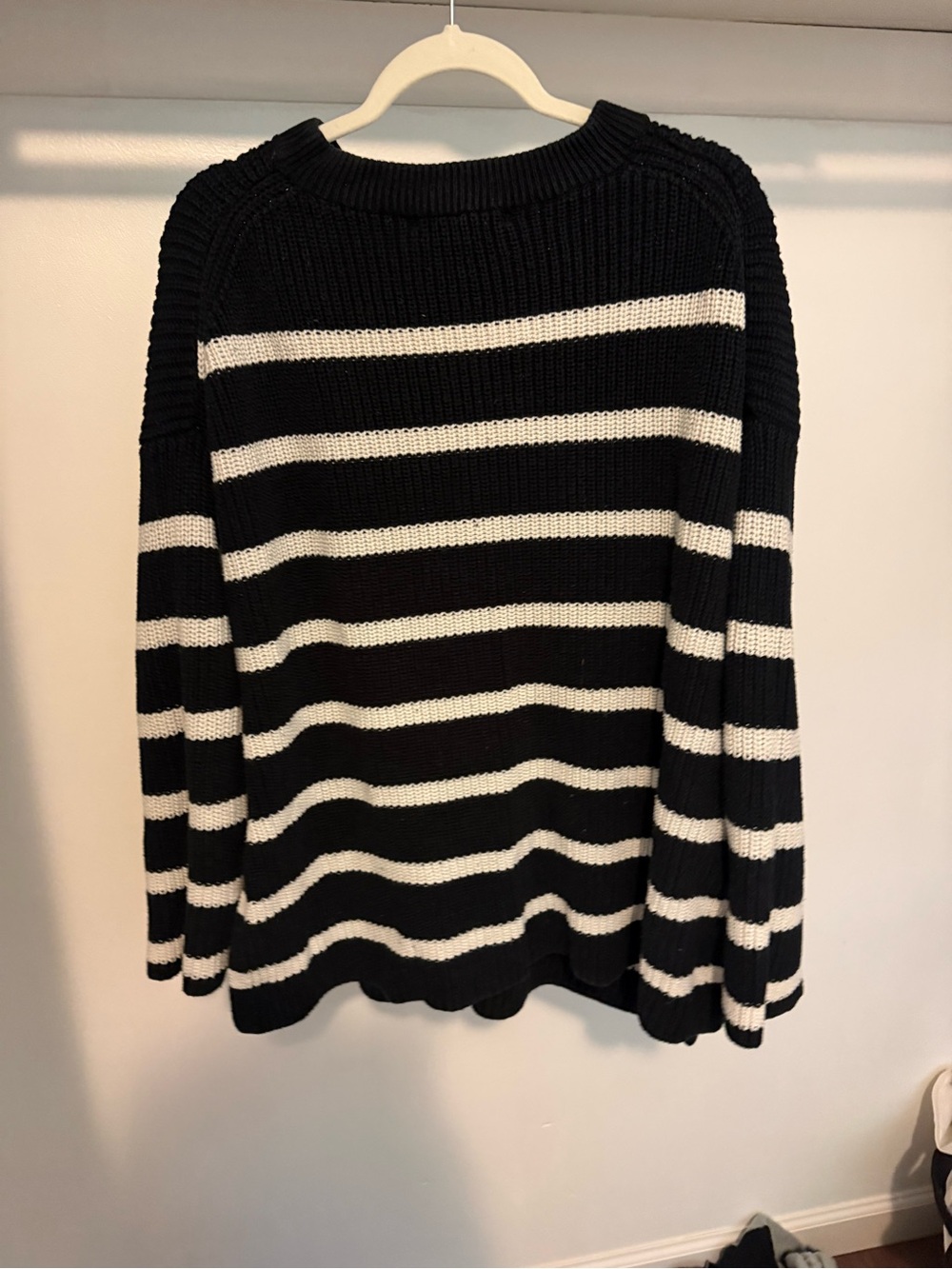 Women's Black Striped Crewneck Sweater